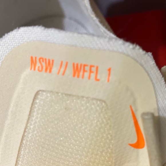 NWT Nike Waffle One “Natural” Sneaker DA7995 102 - Picture 9 of 15